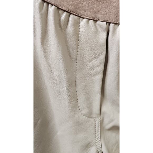 Anthropologie Lola & Sophie Taupe Ivory Wide Leg Vegan Leather Cropped Pants S 2 - Picture 3 of 4